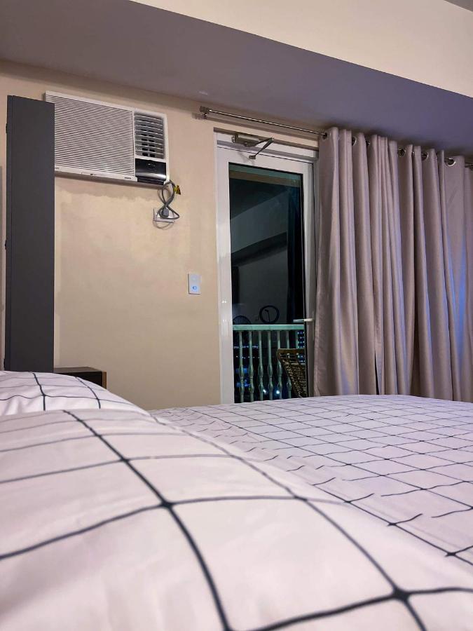 Luxury Bgc Condo In Taguig, Mckinley - Covered Parking And Wifi Free Kültér fotó
